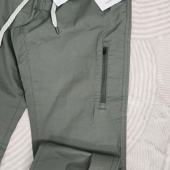 Vuori Ripstop Pants - Picture 7 of 13